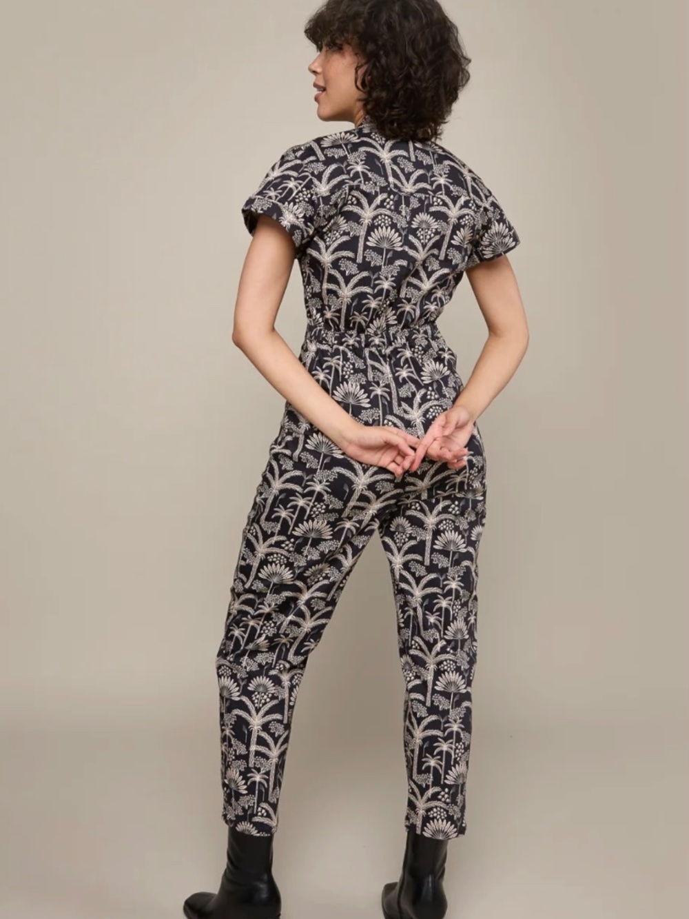 Mixed by Nasarin Classic Jumpsuit in Paloma - Picture 3 of 10